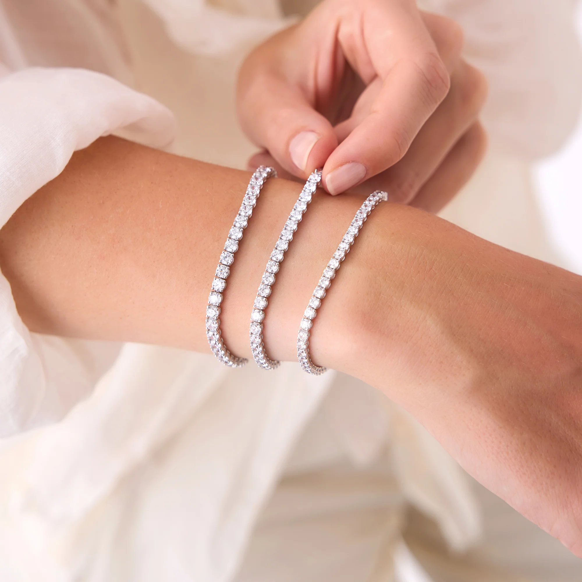 7.00ctw 14k Round Shaped Lab Grown Diamond Tennis Bracelet - Emily - Image 3